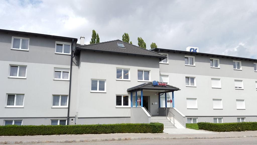 G&K Hotel Guntramsdorf Buitenkant foto